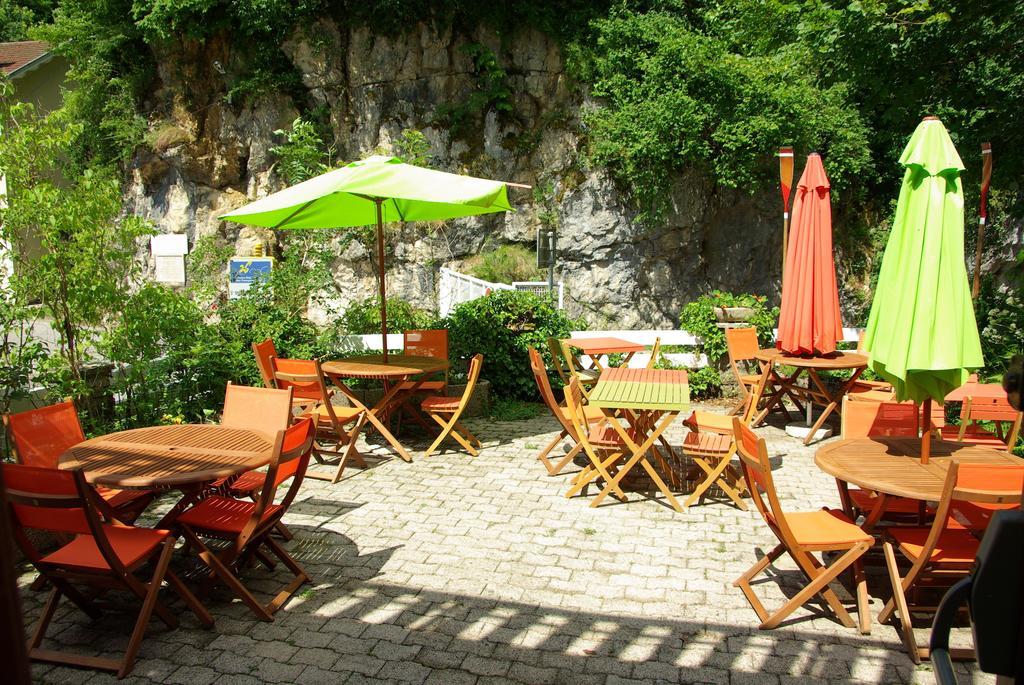 Les Grands Goulets Bed & Breakfast Ла Шапел-ен-Веркор Екстериор снимка